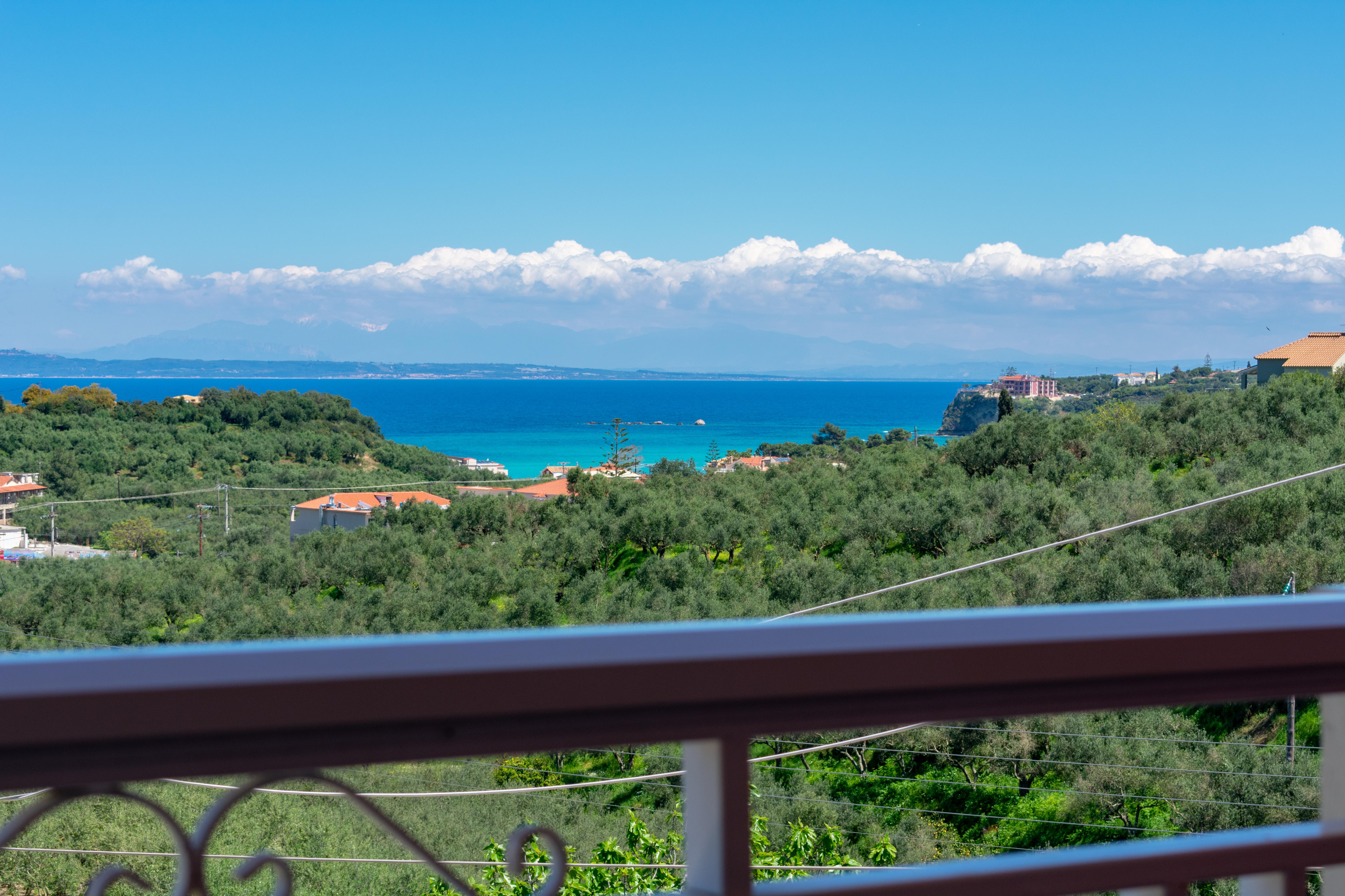 Zante Pantheon Hotell 3*